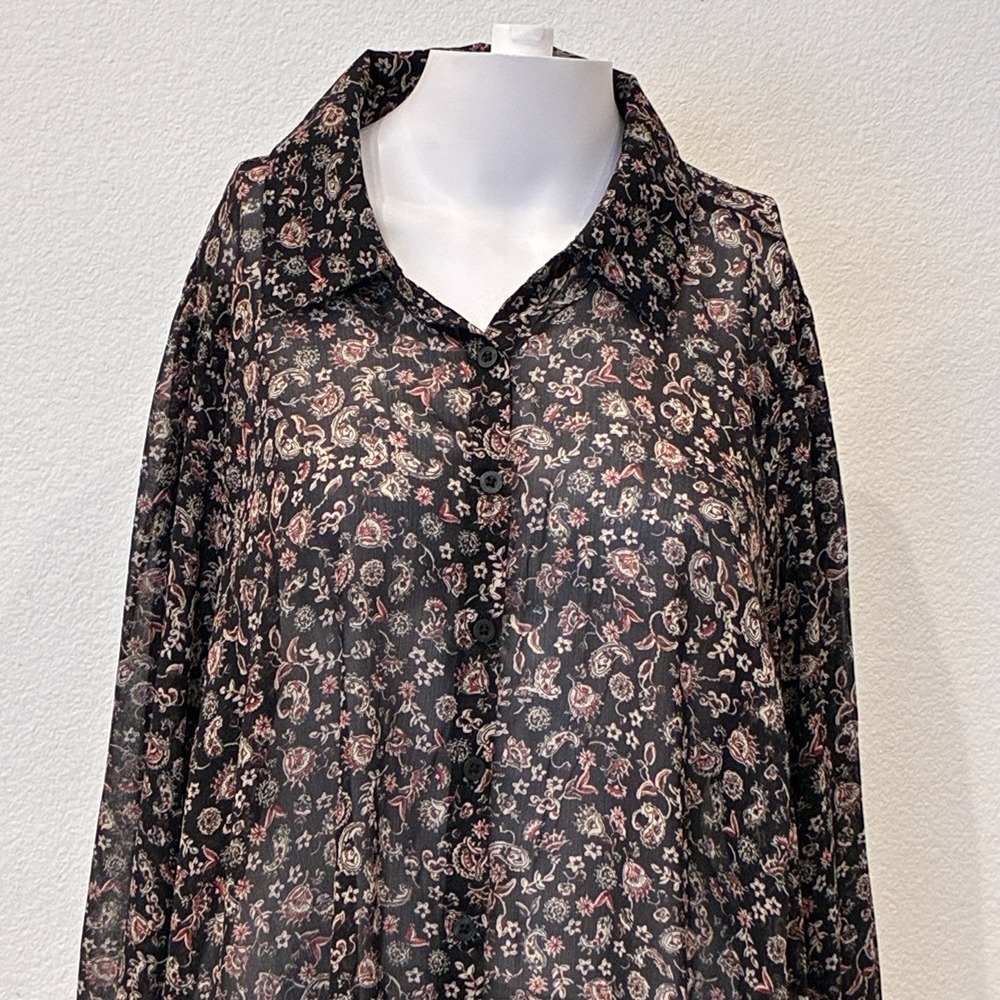 New Torrid Festi Sheer Chiffon Black Paisley Blouse Size 1X  Romantic Dark Fairy - Picture 2 of 11